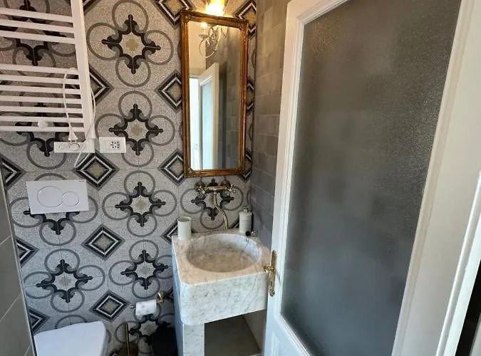 Bed & Breakfast Favolosa Stanza Gialla Con Terrazzino Vista Mare Mottino23